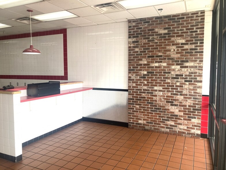 7719-7801 Rogers Ave, Fort Smith, AR à louer - Photo du bâtiment - Image 2 de 3