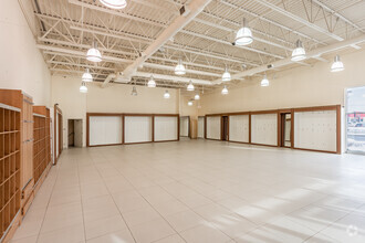 3900 Innes Rd, Ottawa, ON for lease Building Photo- Image 1 of 3