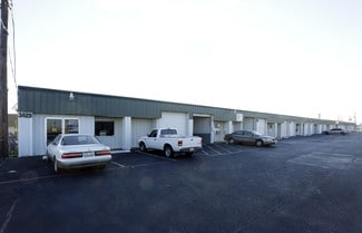 Plus de détails pour 3427-3433 W Kingsley Rd, Garland, TX - Industriel à louer