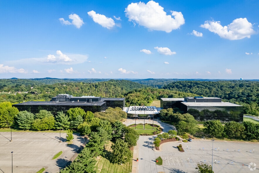 4350 Northern Pike, Monroeville, PA for lease - Building Photo - Image 2 of 16