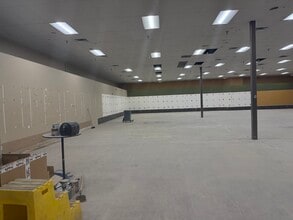 70 S Fairfield Rd, Layton, UT for lease Interior Photo- Image 1 of 2