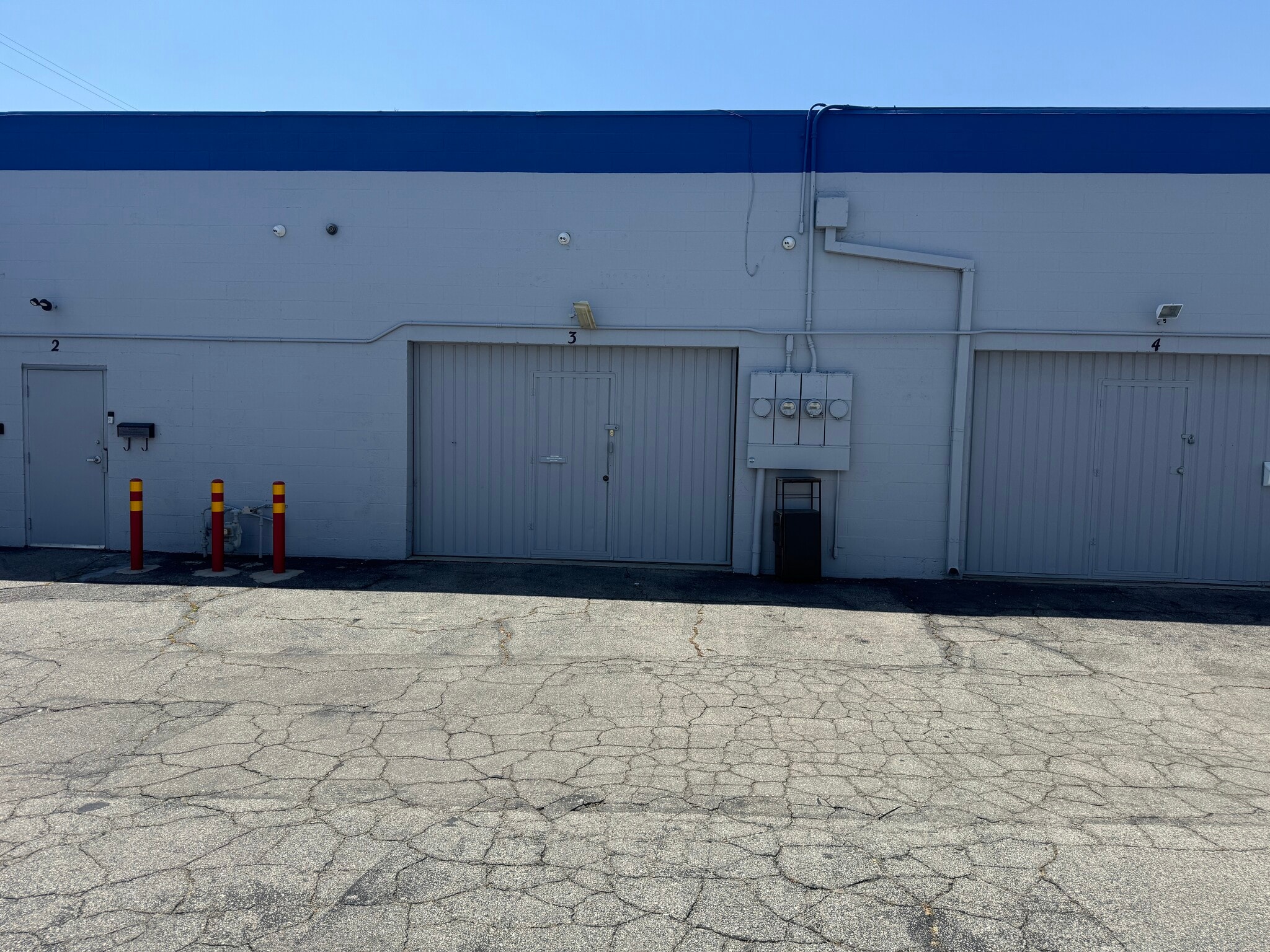 13143 Saticoy St, North Hollywood, CA à louer Photo intérieure- Image 1 de 9