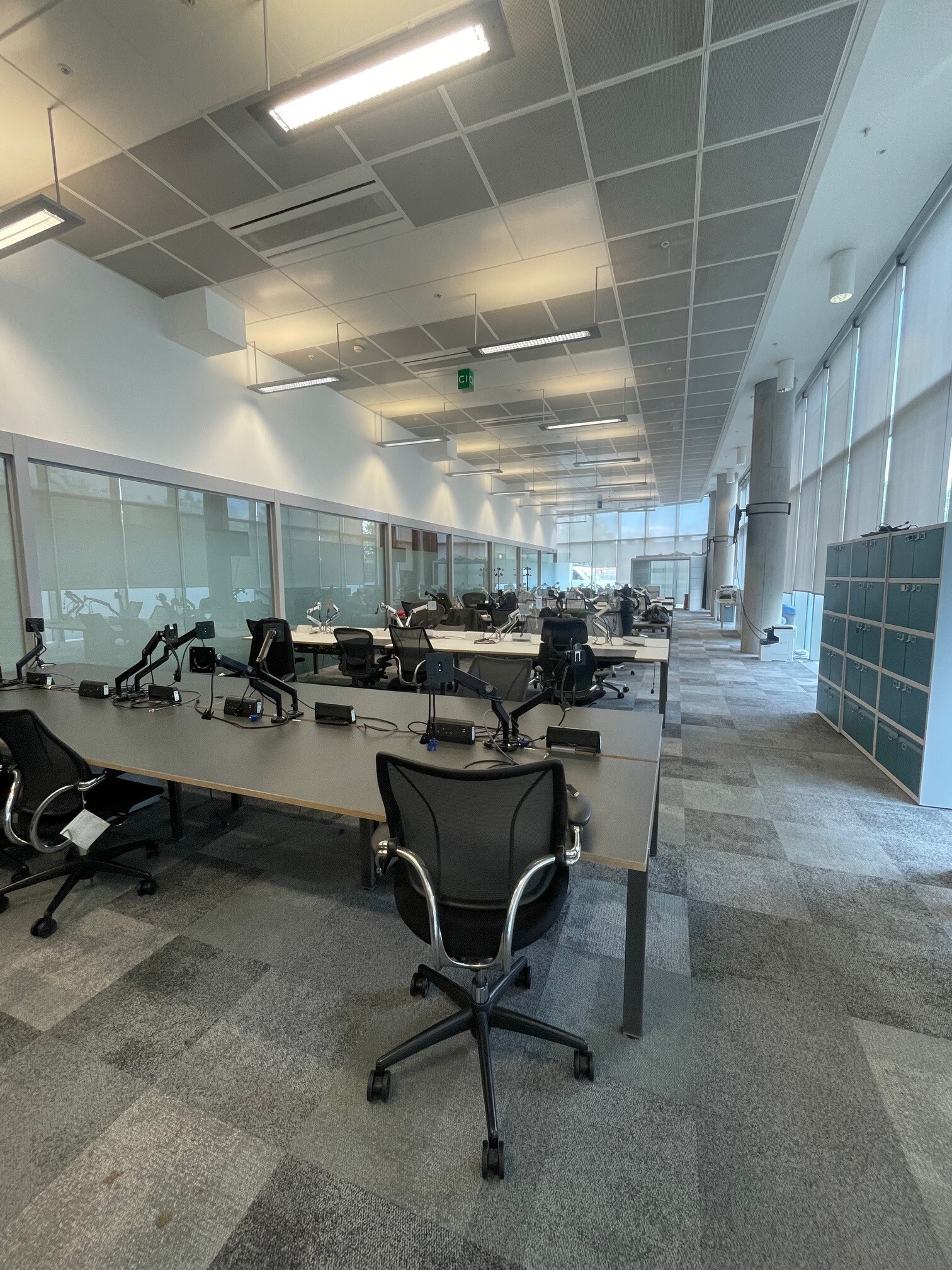 Wood Ln, London for lease Interior Photo- Image 1 of 5