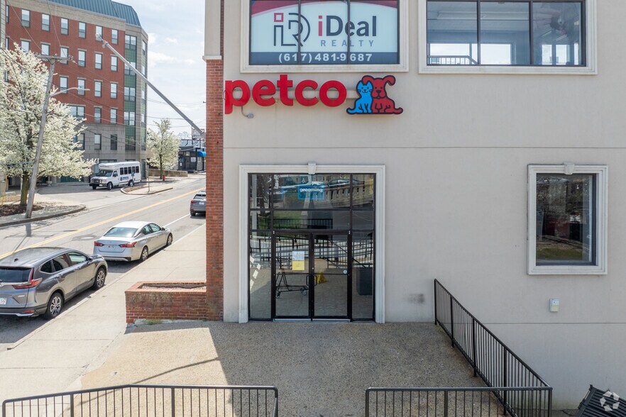 153-205 Parkingway St, Quincy, MA à vendre - Photo du bâtiment - Image 3 de 17