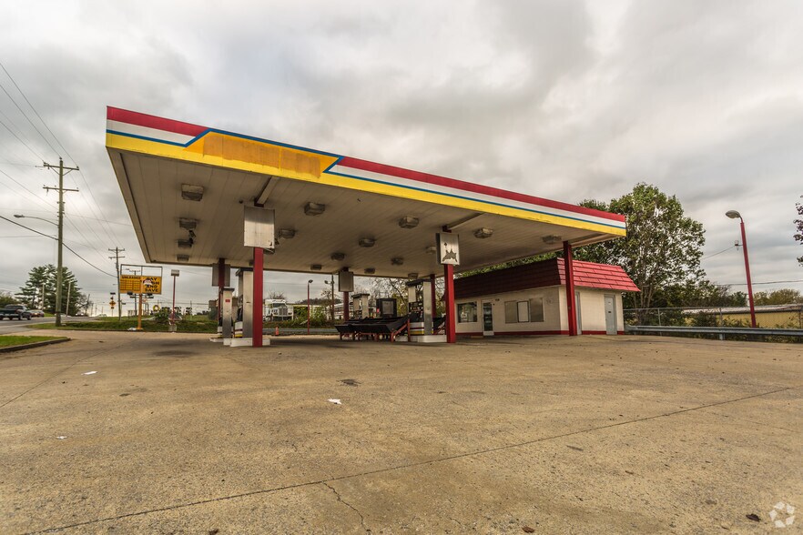 3720 Dickerson Pike, Nashville, TN for sale - Primary Photo - Image 1 of 2