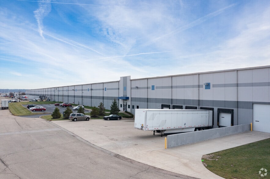 5265-5273 E Provident Dr, West Chester, OH for lease - Building Photo - Image 3 of 6