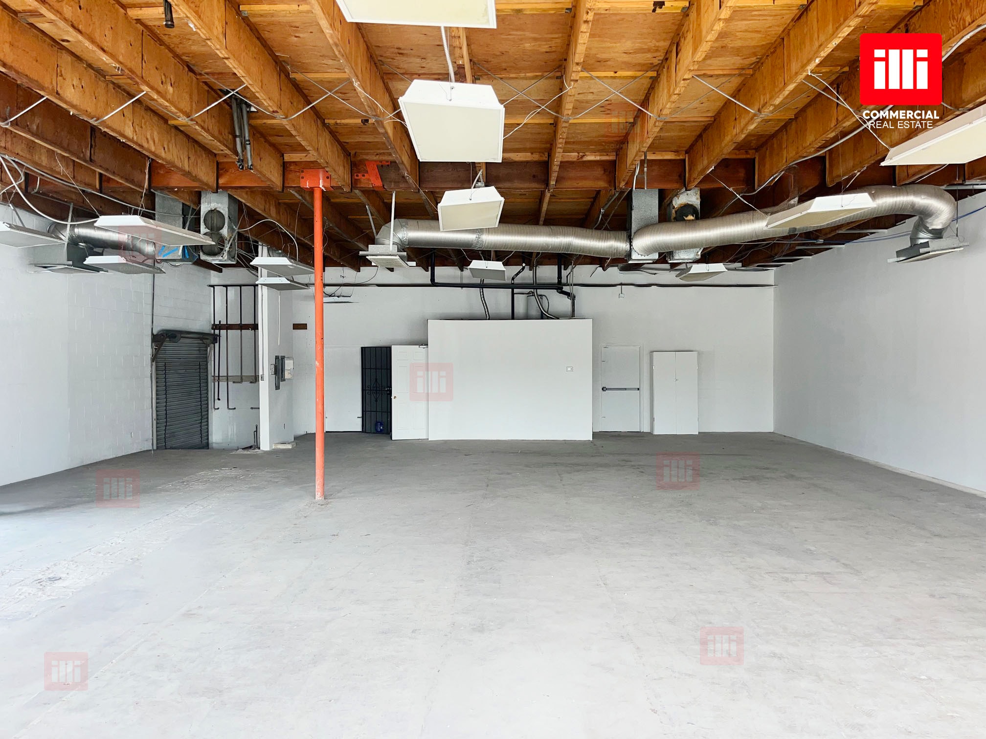 6026-6040 Reseda Blvd, Tarzana, CA for lease Interior Photo- Image 1 of 4