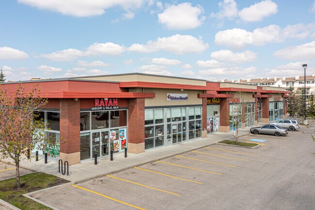 Plus de détails pour 13815-13855 42 St NW, Edmonton, AB - Commerce de détail à louer