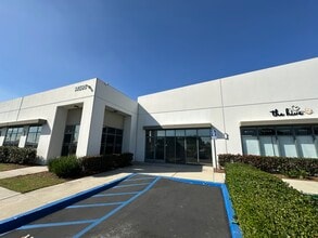 14525 Valley View Ave, Santa Fe Springs, CA for lease Interior Photo- Image 1 of 8