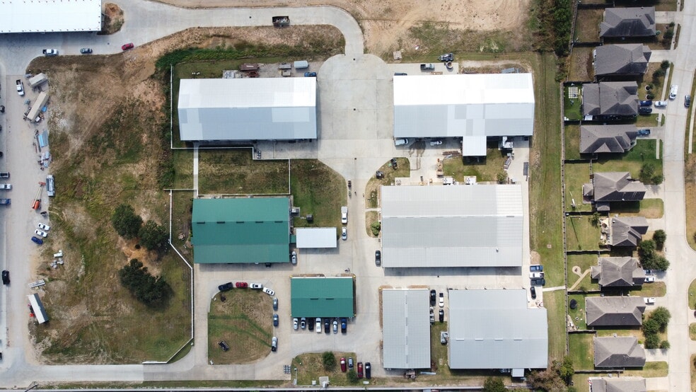 14857 Grant Rd, Cypress, TX for lease - Building Photo - Image 2 of 5