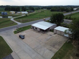 More details for 542-544 Chestnut St, Skiatook, OK - Industrial for Sale