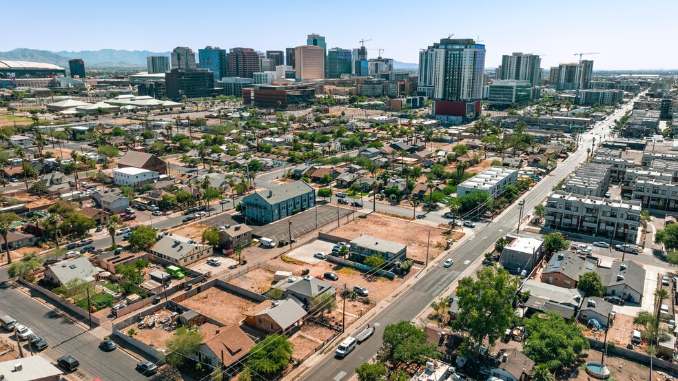 907 E Roosevelt St, Phoenix, AZ for sale - Building Photo - Image 2 of 10