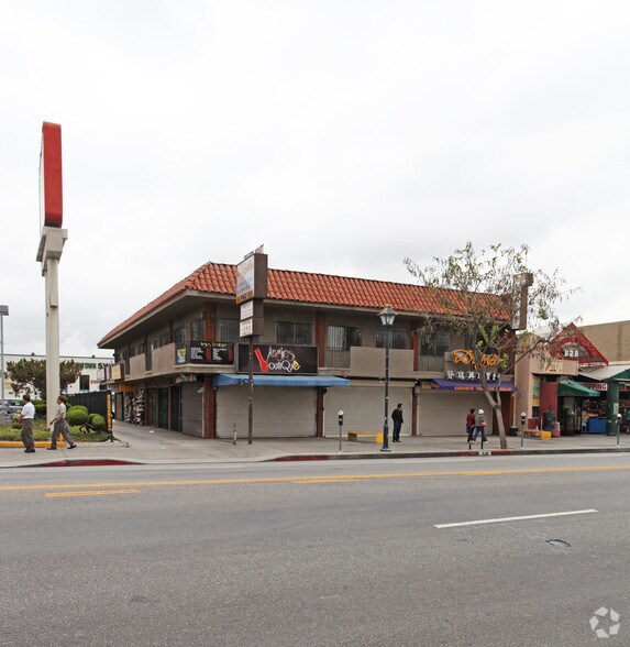 836-840 N Broadway St, Los Angeles, CA à louer - Photo du bâtiment - Image 1 de 5