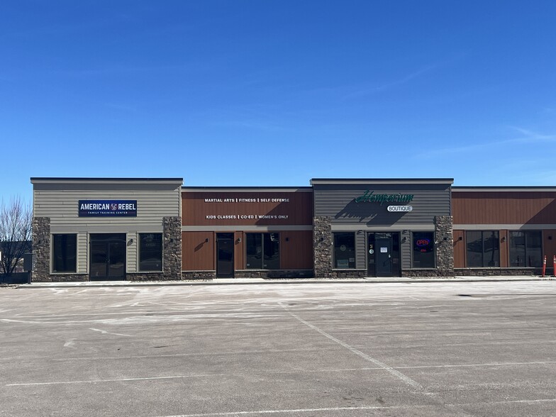 544 Century Rd, Rapid City, SD for lease - Building Photo - Image 1 of 20