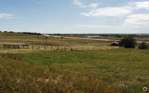 7400 S Parker Rd, Aurora, CO for sale - Primary Photo - Image 1 of 2