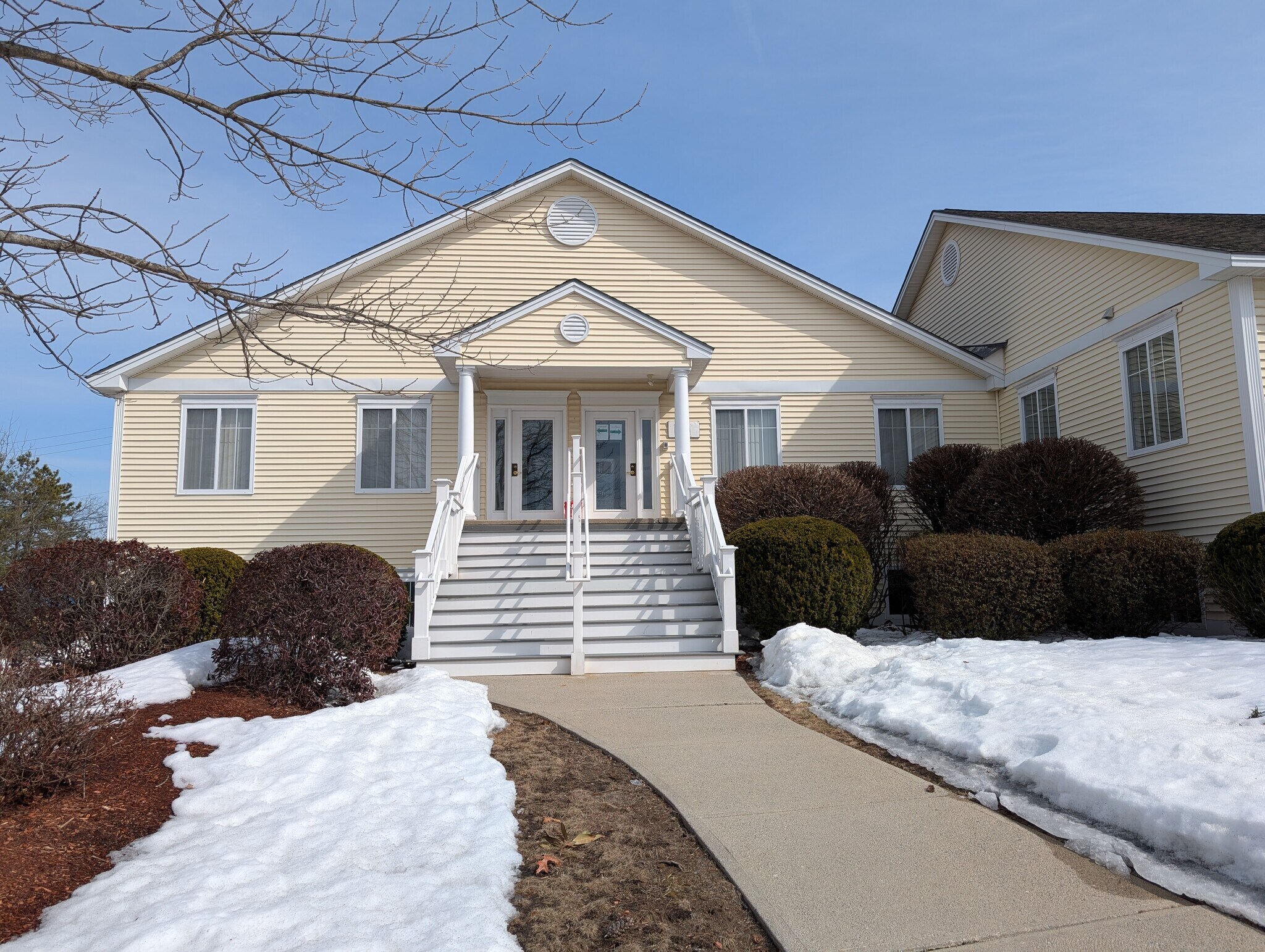 39 Simon St, Nashua, NH à vendre Photo du bâtiment- Image 1 de 1