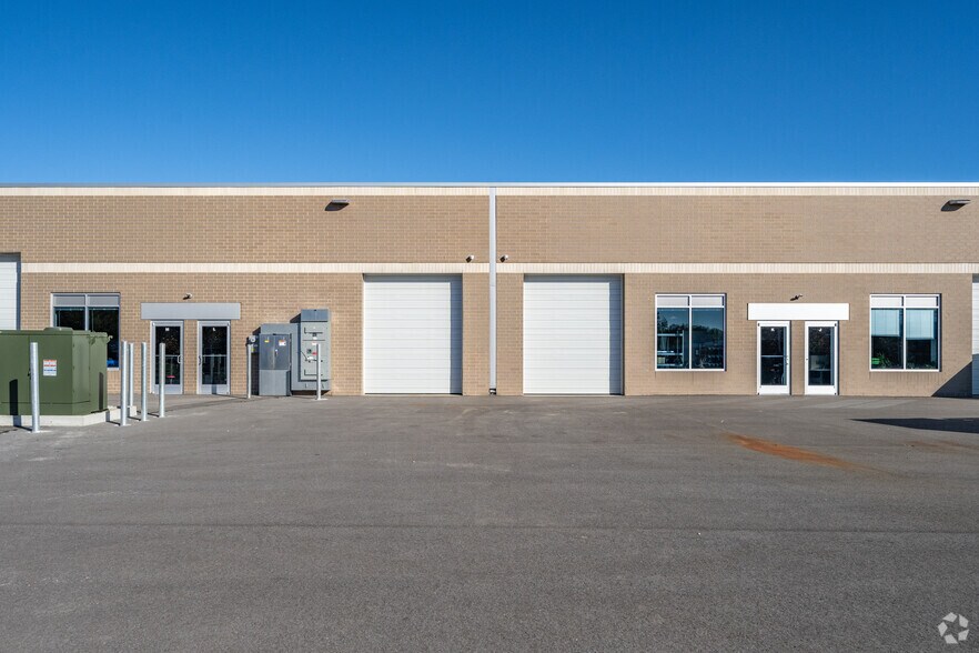 17301 Melford Blvd, Bowie, MD à louer - Photo du bâtiment - Image 2 de 3