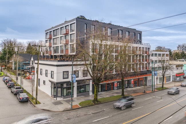 Plus de détails pour 2511 Carolina St, Vancouver, BC - Bureau/Commerce de détail à louer