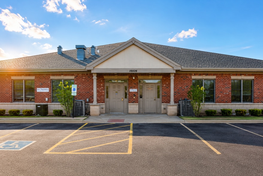 16626 W 159th St, Lockport, IL for lease - Building Photo - Image 1 of 5