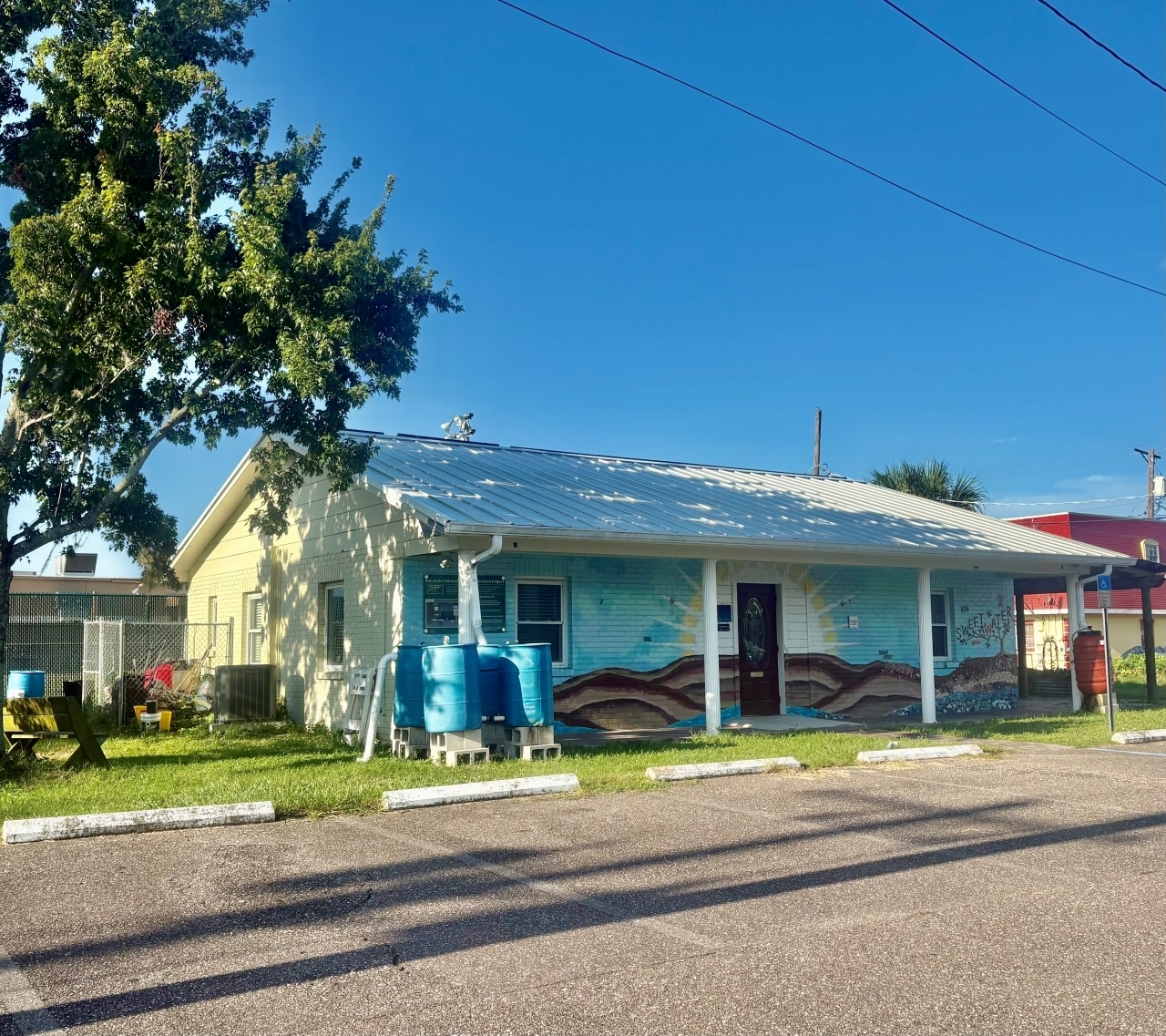 5521 Hanley Rd, Tampa, FL à vendre Photo du bâtiment- Image 1 de 5