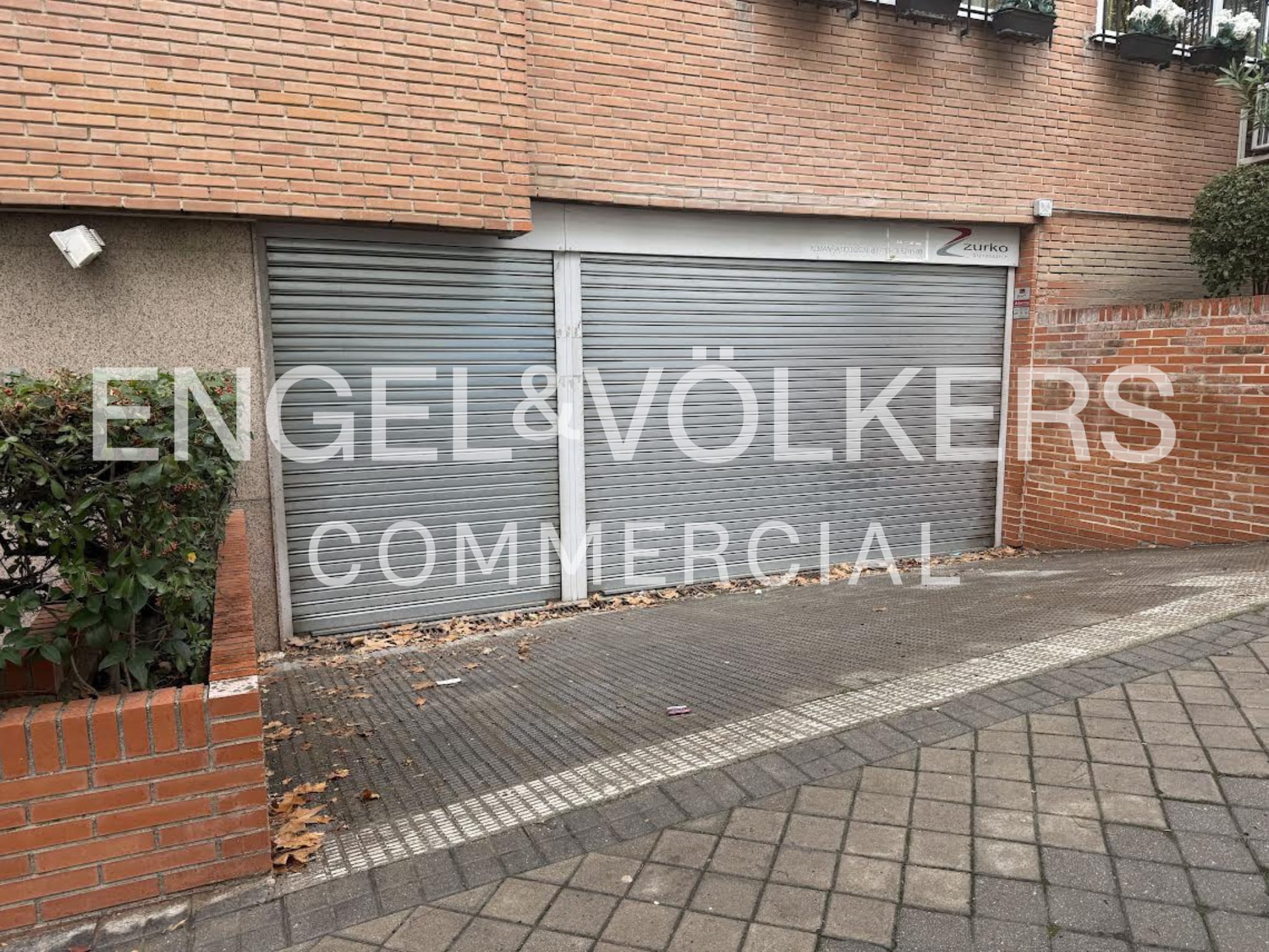 Commerce de détail dans Madrid, Madrid à louer Plan d’étage- Image 1 de 3