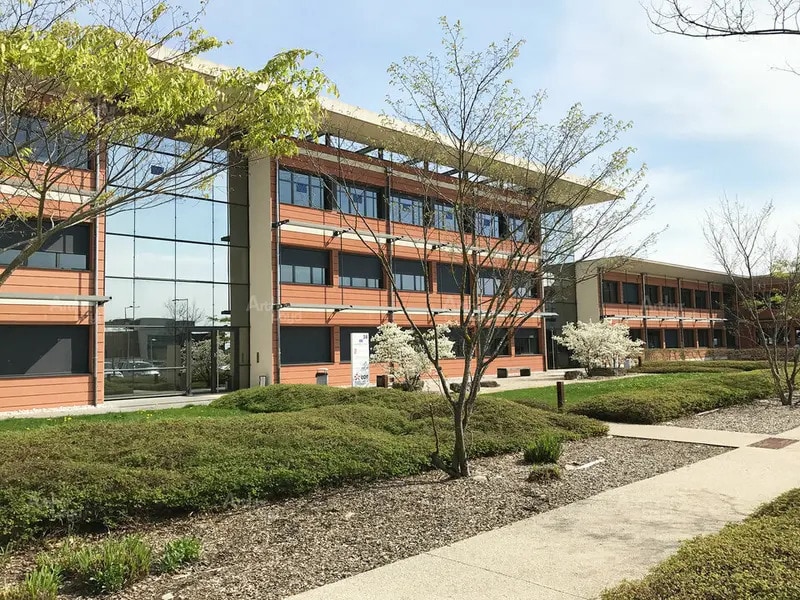 Valmy, Dijon for lease Building Photo- Image 1 of 9