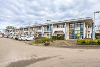 Plus de détails pour 13-17 Allée Des Ginkgos, Bron - Bureau à louer