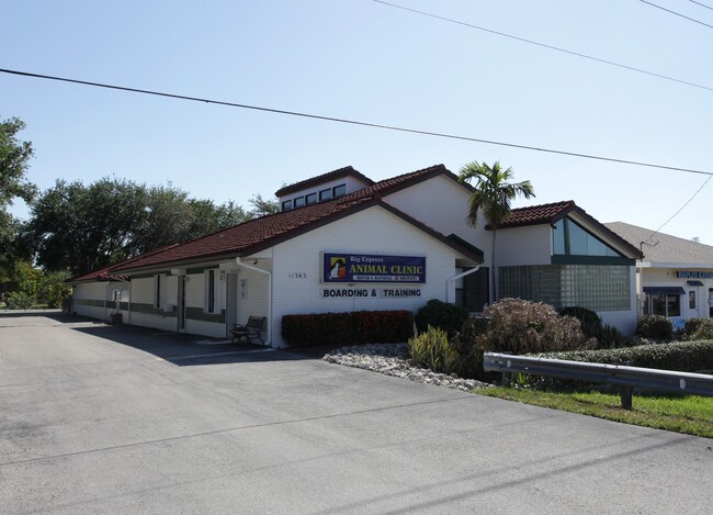 More details for 11363 Tamiami Trl E, Naples, FL - Retail for Sale