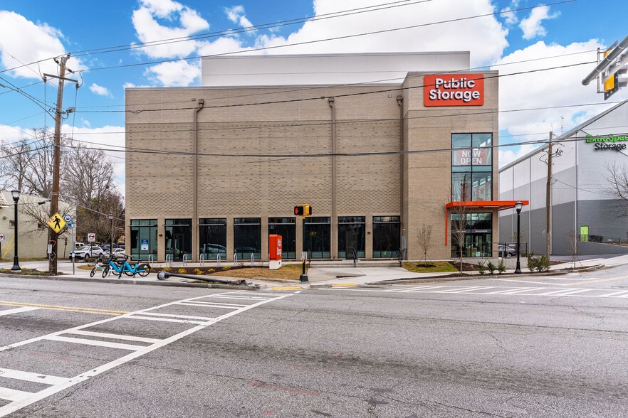 597 Cooledge Ave NE, Atlanta, GA for lease - Building Photo - Image 1 of 10