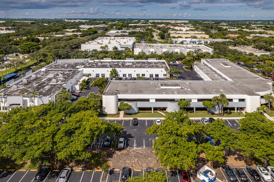 6413 Congress Ave, Boca Raton, FL for lease - Aerial - Image 3 of 6