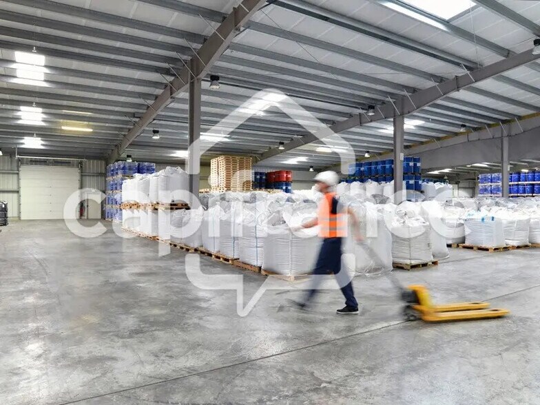 Bureau dans Bourgoin-Jallieu à vendre - Photo intérieure - Image 2 de 4