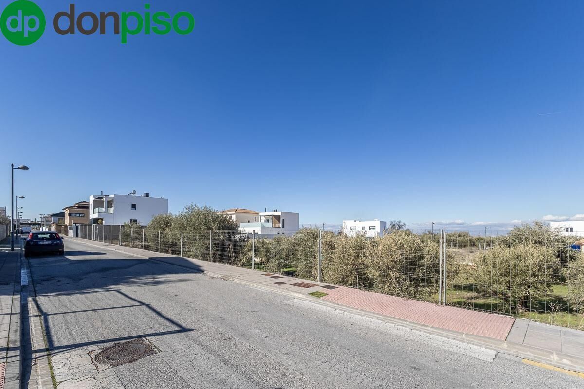Calle Libertad, 4, La Zubia, Granada for sale Primary Photo- Image 1 of 12