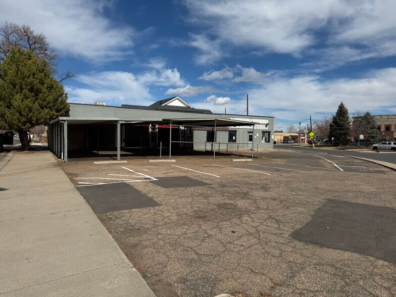 7711 Grandview Ave, Arvada, CO à vendre - Photo du bâtiment - Image 3 de 19