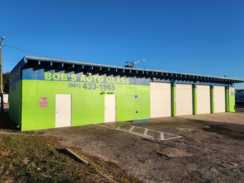 4040 S Military Trl, Lake Worth, FL à vendre - Photo du bâtiment - Image 1 de 7