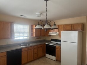 124 Eayrestown Rd, Southampton, NJ for lease Interior Photo- Image 1 of 4