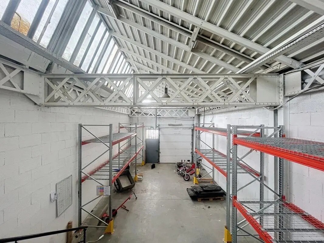 195 Avenue Francis De Pressensé, Vénissieux for lease Interior Photo- Image 1 of 10