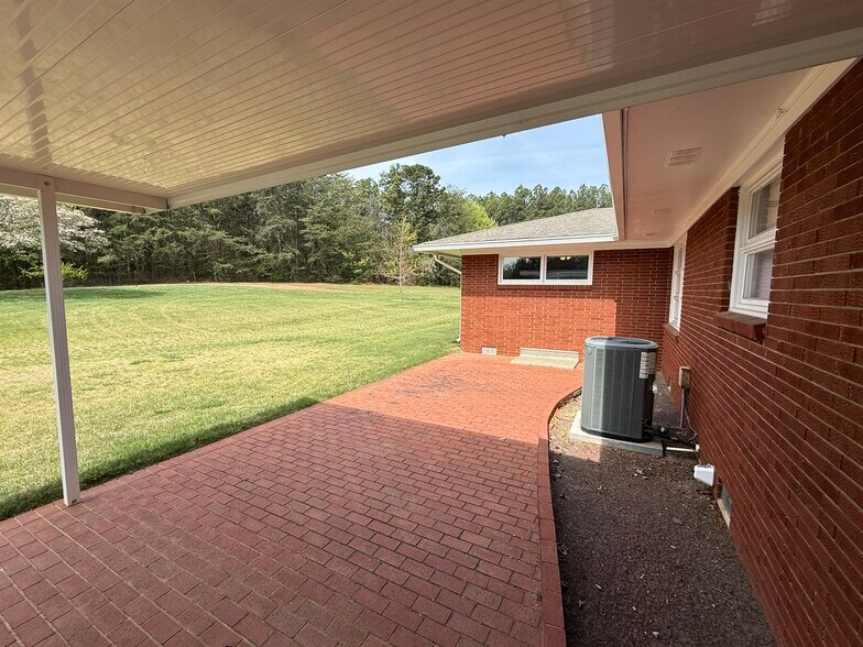 3171 N Nc-16 Hwy, Denver, NC à louer - Photo du bâtiment - Image 3 de 3