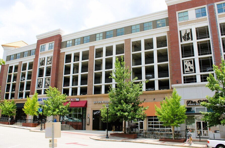 125 W Washington St, Athens, GA à louer - Photo du bâtiment - Image 2 de 13