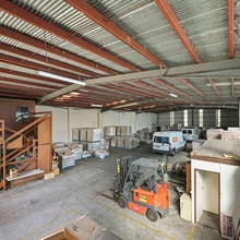 23 Taunton Dr, Cheltenham for lease Interior Photo- Image 2 of 6