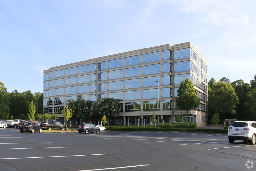 11675 Rainwater Dr, Alpharetta, GA for lease - Building Photo - Image 2 of 6