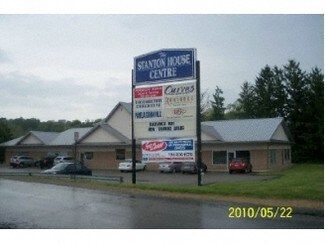 Plus de détails pour 105 Water St, New Stanton, PA - Commerce de détail à louer