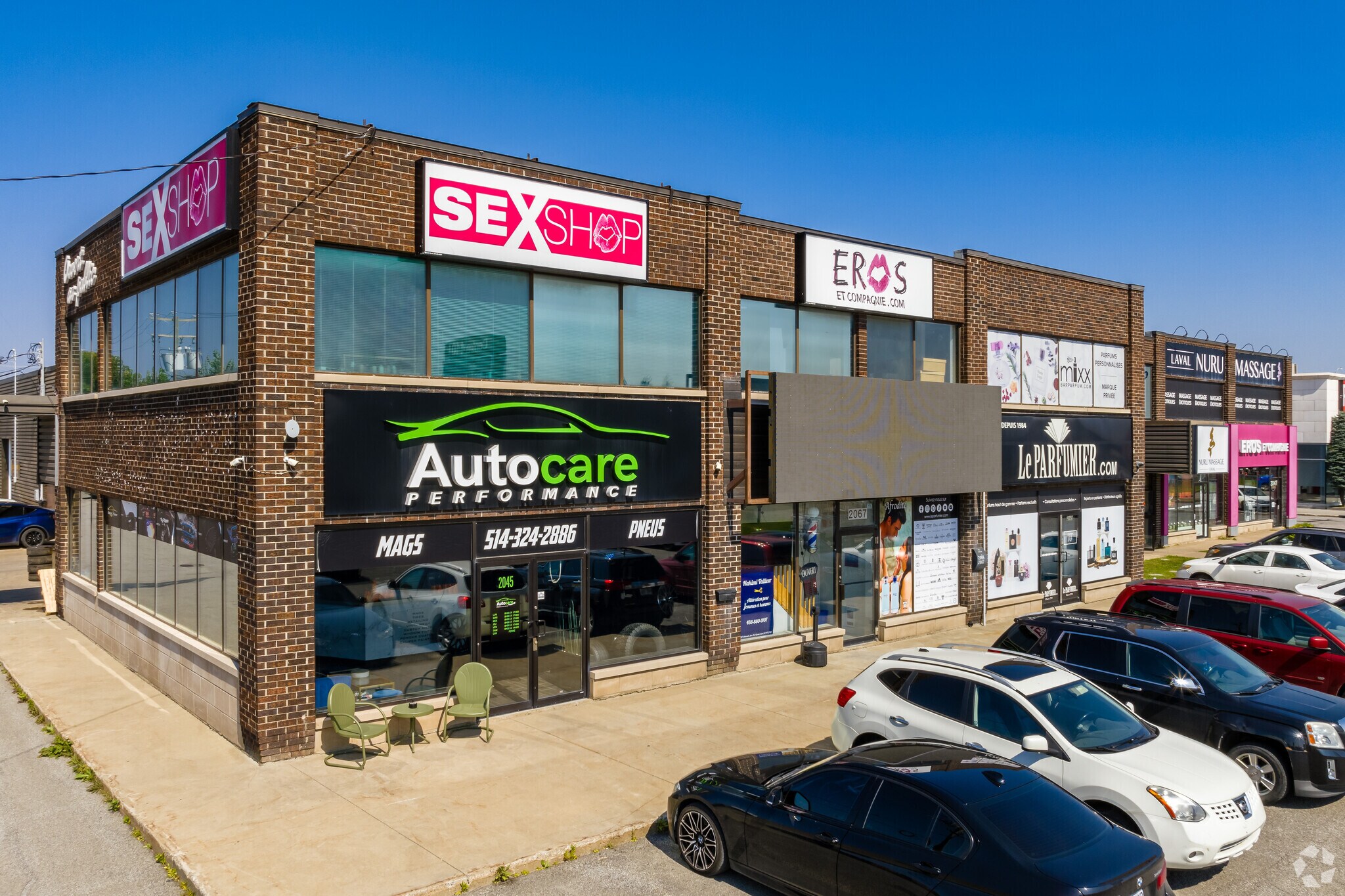 2045-2067 Nord Laval (A-440) W, Laval, QC à vendre Photo principale- Image 1 de 1