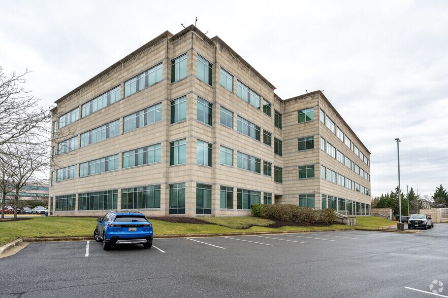 132 National Business Pky, Annapolis Junction, MD à louer - Photo du bâtiment - Image 2 de 4