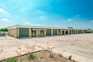 Plus de détails pour 1419 Fleming Dr, Seguin, TX - Spécialité à vendre