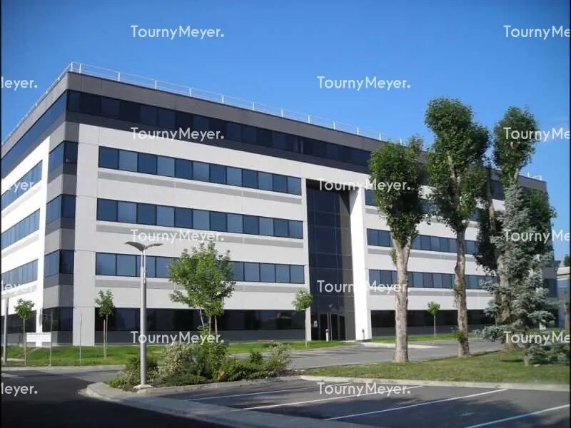 8 Avenue Yves Brunaud, Colomiers à louer Photo du bâtiment- Image 1 de 2