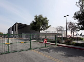 Plus de détails pour 1444-1460 E Holt Ave, Pomona, CA - Bureau à louer