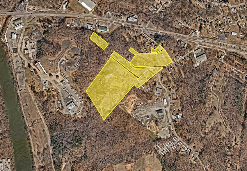234 Eastwood Dr, Danville, VA à vendre - Photo du bâtiment - Image 2 de 4