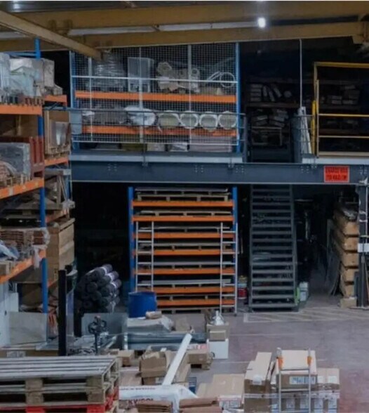 Flex dans Vénissieux à louer - Photo intérieure - Image 2 de 2