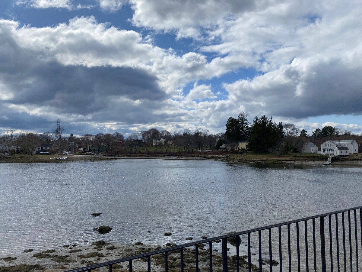 500 Market St, Portsmouth, NH 03801 - Unit 10 -  - Interior Photo - Image 1 of 13