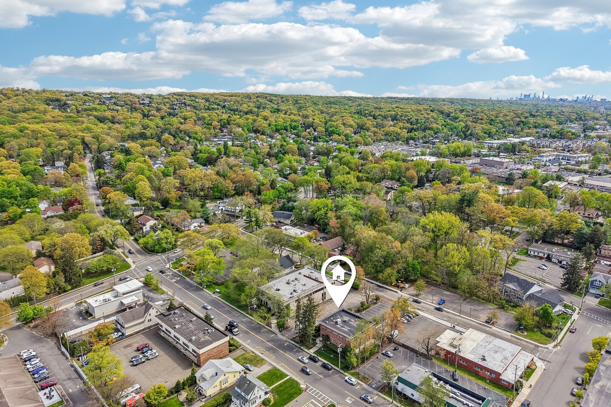 92 Union Ave, Cresskill, NJ à vendre Photo principale- Image 1 de 47